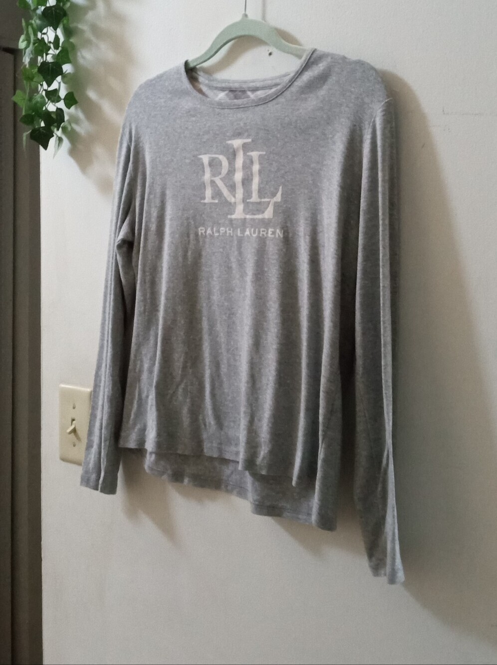 Ralph Lauren Gray Long-Sleeve Logo Tee